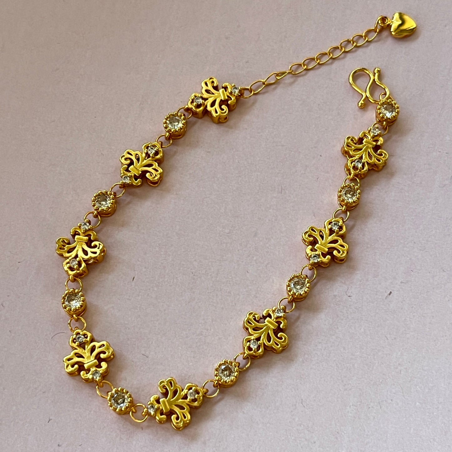 Gold-plated Copper Light Luxury Iris Golden Necklace, Bracelet, Earrings, Ring